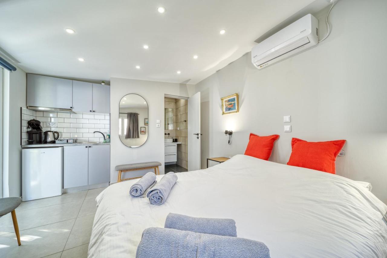 Chic Rooftop Studio W/ Terrace - Near Acropolis Athene Buitenkant foto
